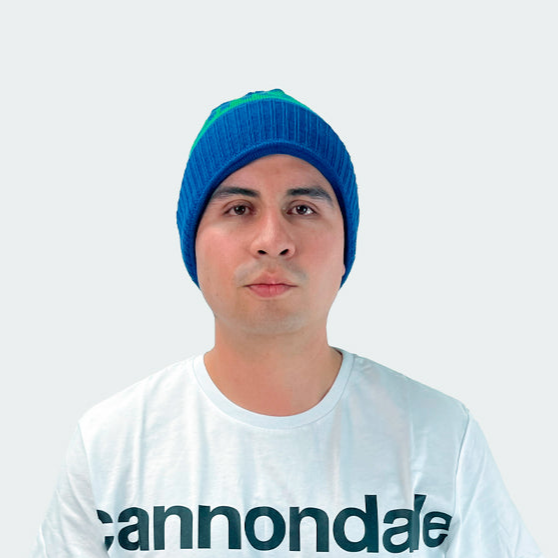 GORRO CON POMPON UNITALLA AZUL