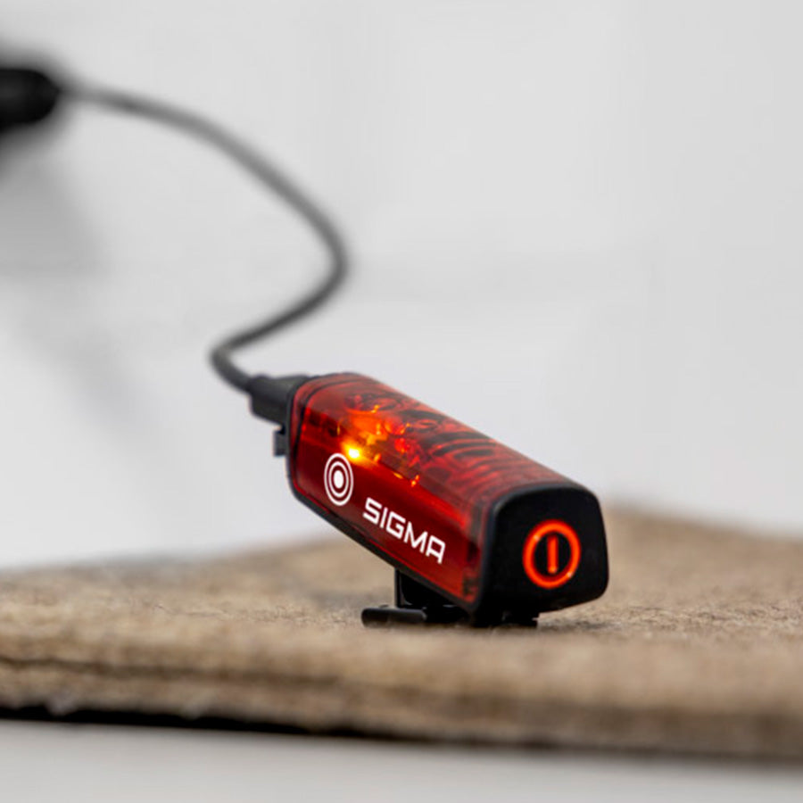 LUZ TRASERA BLAZE FLASH W/BRAKE LIGHT