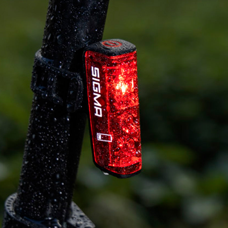 LUZ TRASERA BLAZE FLASH W/BRAKE LIGHT