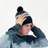 GORRO CON POMPON UNITALLA NEGRO
